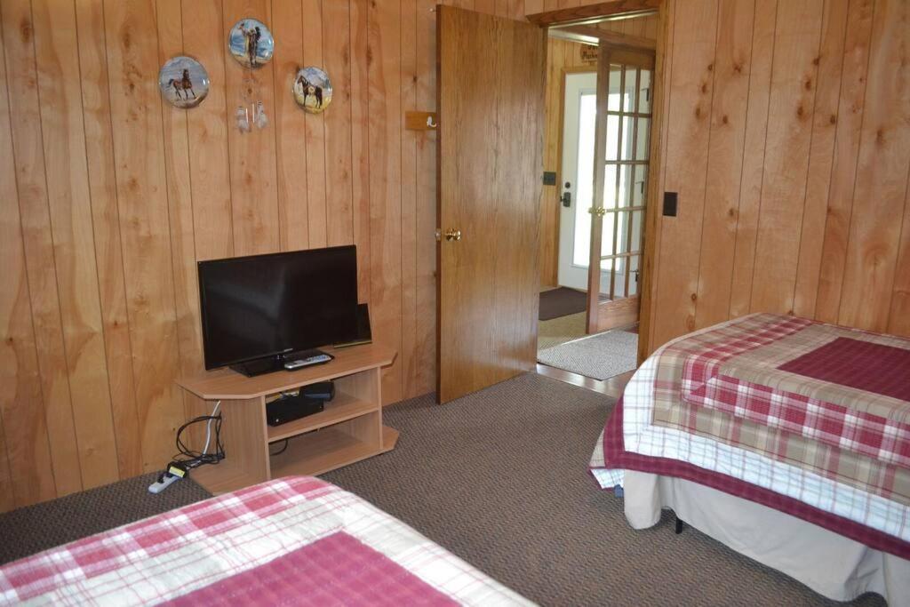 Nitschke'S Resort Cabin #15 ミノクア エクステリア 写真